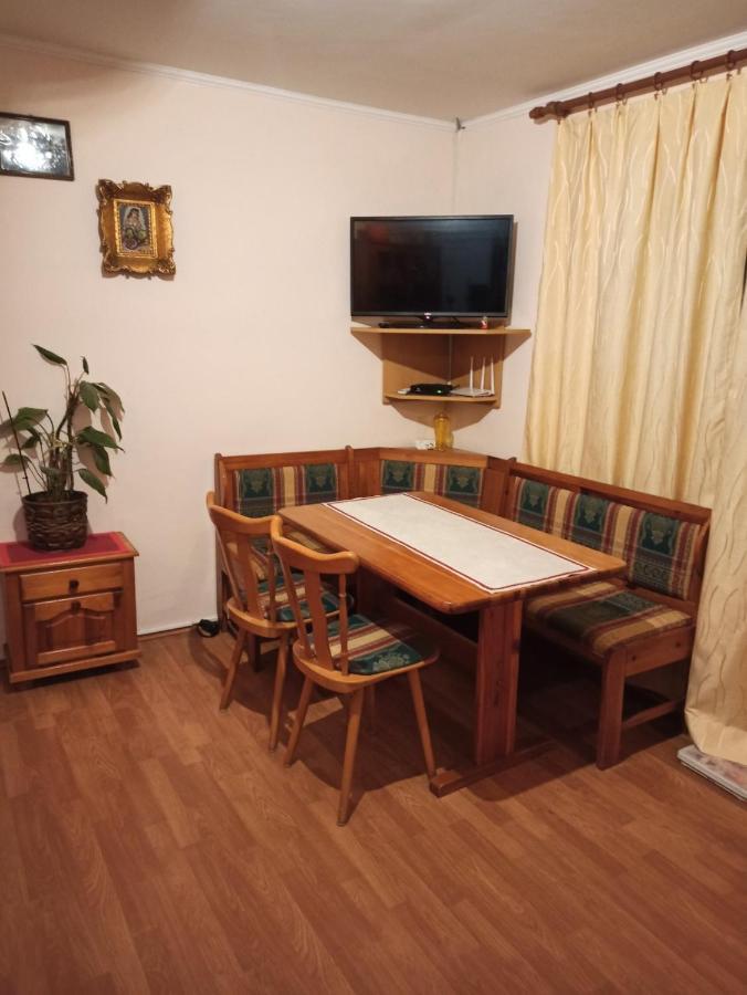 Nebojsa *